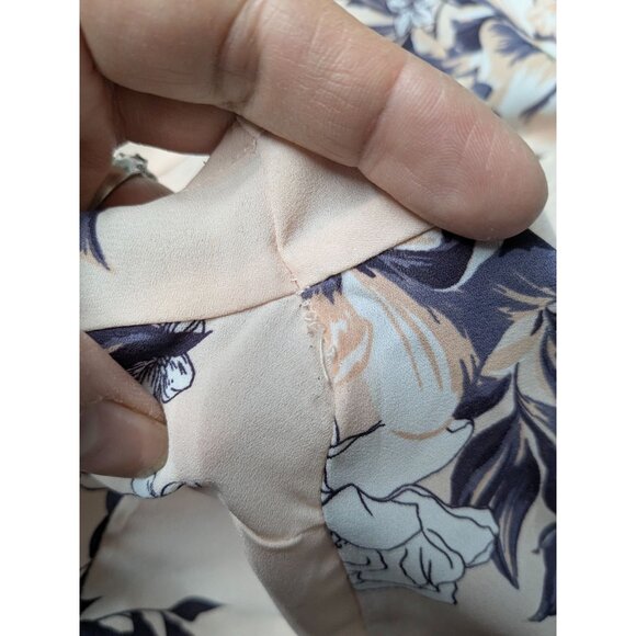 Torrid Floral Henley Top Women Size 1X Chiffon Feminine Office Hi Low Cottage - Picture 7 of 13